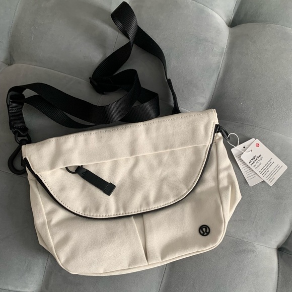 lululemon athletica Handbags - Lululemon Angel Wing Festival 5L Bag NWT